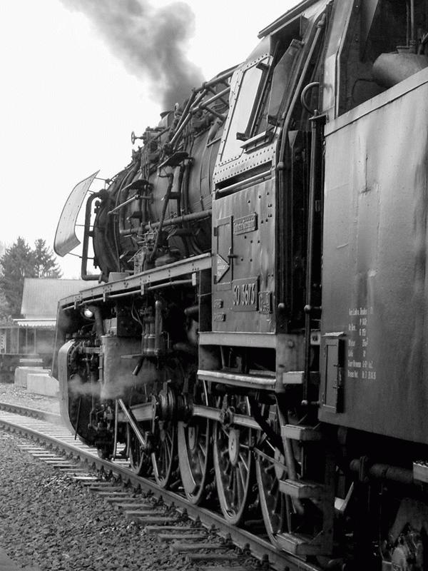 503673 auf der Taunusbahn in Usingen, 5. Mai 2001