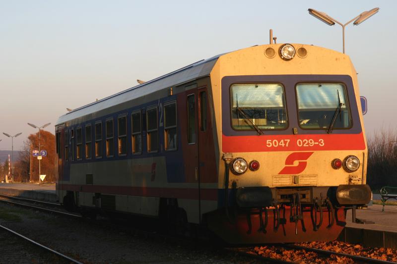 5047 029-3 am 11.12.2005 in Eisenstadt.
