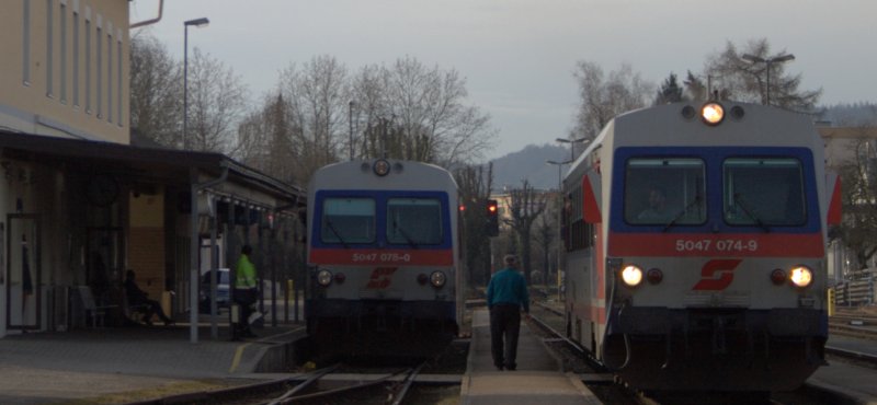 5047 078 und 5047 074 in Braunau/Inn. Gru an den Tf!