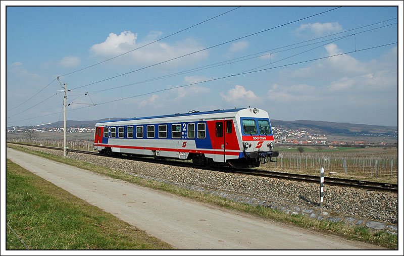 5047.053 als R 7818 von Wiener Neustadt nach Neusiedl am See aufgenommen am 10.3.2007 zwischen M�llendorf und Wulkaprodersdorf.
