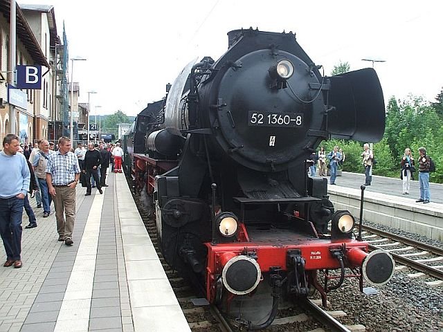 52 1360-8 am 1.7.2007 beim Viaduktfest in Altenbeken