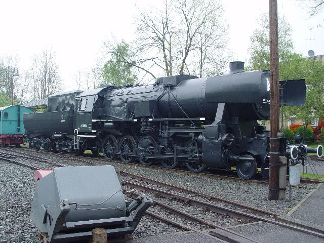 52 5804 am 15.05.05 in Neuenmarkt
