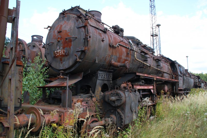 52 8104 der Loksammlung Falz am 12.09.09 im ehemaligen BW Falkenberg oberer Bahnhof. 