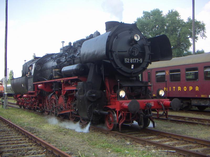 52 8177-8 beim Eisembahnfest in Berlin Schneweide am 20.8.05