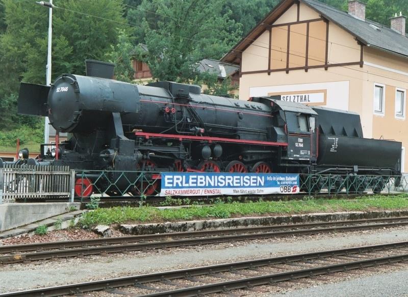 52.7046 als Denkmallok im Bhf. Selzthal im August 2003