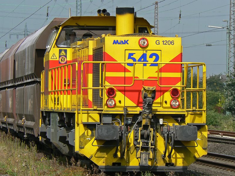 542 der E&H , aufgenommen in Ratingen Lintorf am 9.9.09
