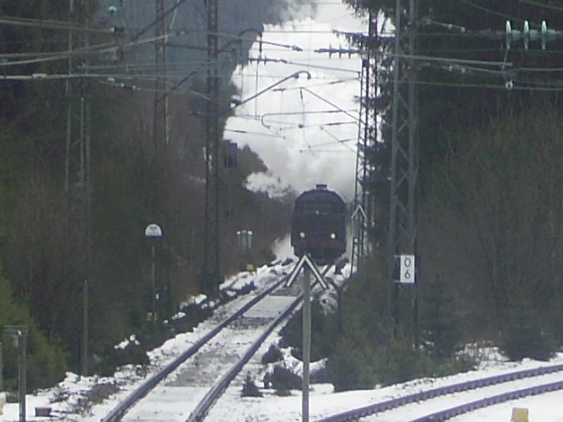 58 311 fhrt in Titisee ein