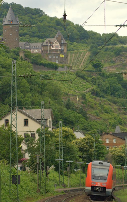 612 134 f�hrt in den Bacheracher Bahnhof ein.