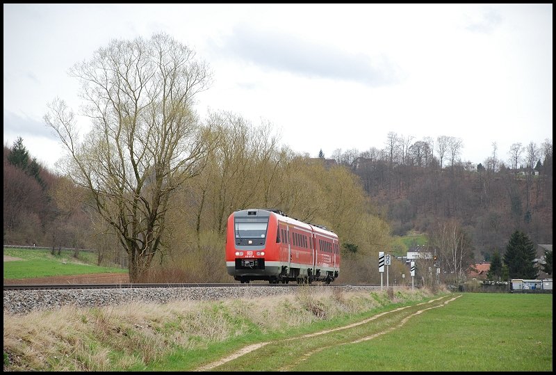 612 577 ist unterwegs nach Aalen. Aufgenommen am 19.04.08 bei Knigsbronn.