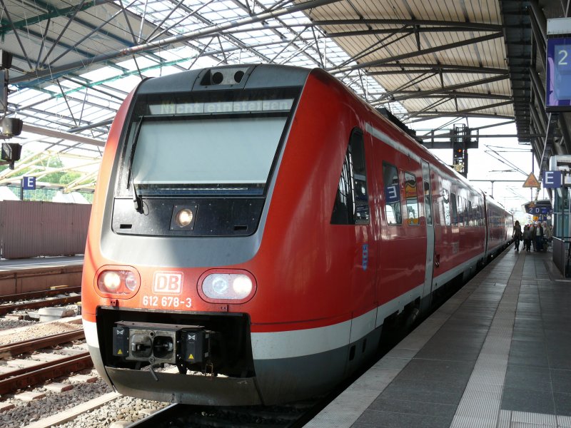 612 678-3 in Erfurt Hbf