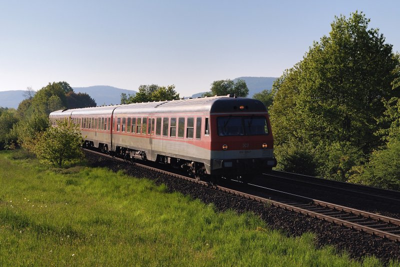 614 005 mit RB 35684 bei Reichenschwand (10.05.2008)