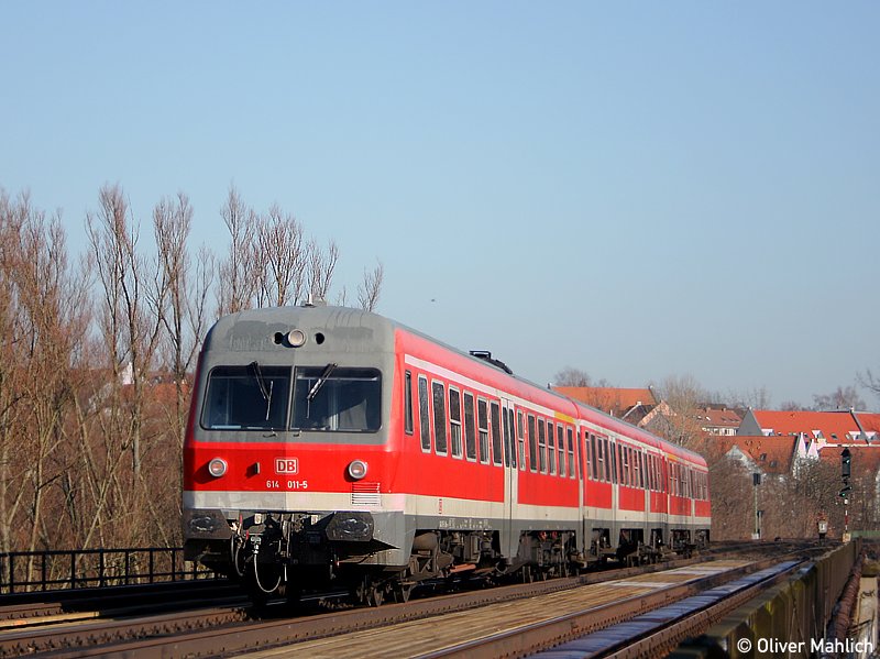 614 011/012 als Regionalbahn Nrnberg Hbf - Neuhaus (Pegnitz), am 18.2.2007 bei Nrnberg Ost