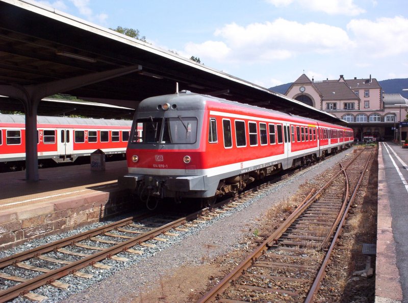 614 070-1 am 19.07.2004 als RB 24663 in Bad Harzburg.