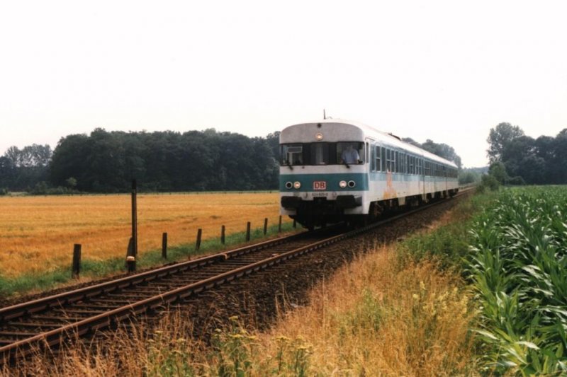 624 625-0/924 439-3/624 601-19 mit RB 7621 Dortmund-Gronau (Westmnsterlandbahn) bei Schulte van Halle (14-07-1997). Bild und scan: Date Jan de Vries.