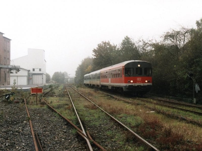 624 669-8/924 425-2/634 622-7 mit RB 12729 Coesfeld-Mnster (Baumbergebahn) auf Bahnhof Billerbeck am 15-10-2000. Bild und scan: Date Jan de Vries.