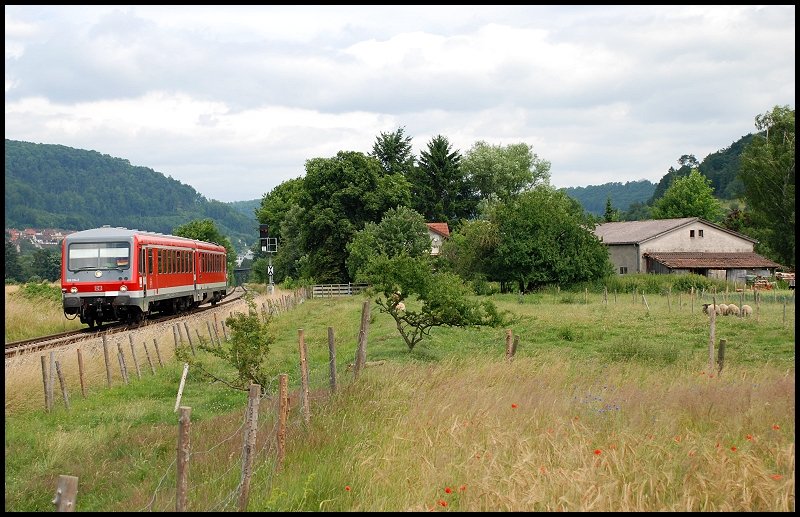 628 334 nach Ulm Hbf. Aufgenommen bei Oberkochen am 28.Juni 2008.