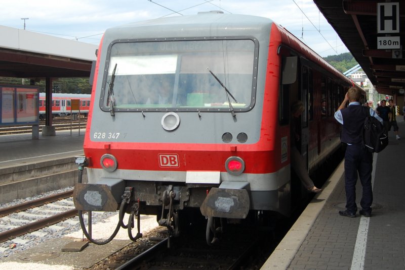 628 347(-7) kam am 18.08.09 als RE 22531 aus Aalen und legt nun eine kleine Pause in Ulm ein, ehe es nach Aalen zurck geht. 