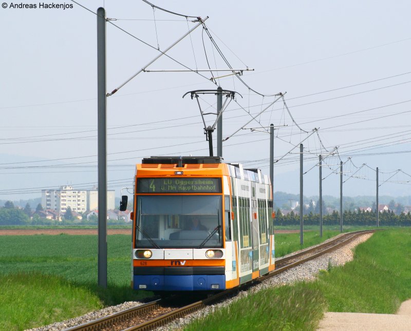 628 als 4 nach Ludwigshafen Oggersheim zwischen Heddesheim und Wallstadt Ost am 2.5.09