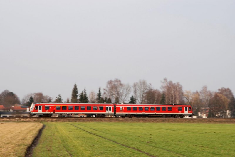 628'er mit RB 27166 bei Alttting (19.02.2007)