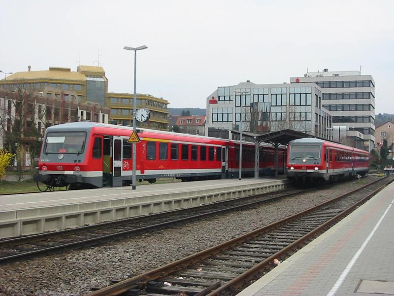 628er Treffen in Bad Drkheim der linke fhrt in 2-3 Minuten nach Neustadt und der rechte fhrt jetzt nach Grnstadt.