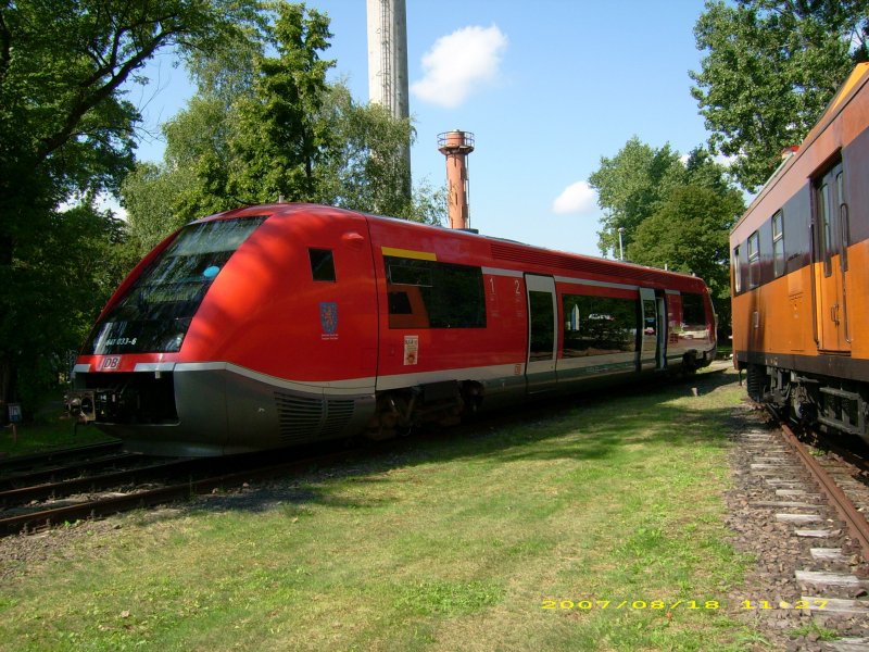 641 033 stand am 18.08.07 im Bahnbetriebswerk Wittenberg ausgestellt. Nach Aussage des Triebfahrzeugfhrers wird der 641er von Weimar aus eingesetzt