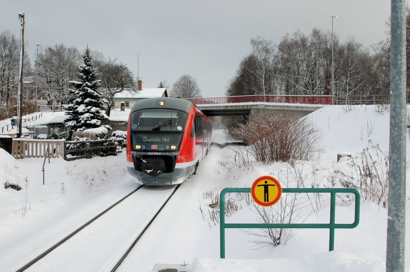 642 056 am 18.02.09 als RB 30922 in Chemnitz-Reichenhain