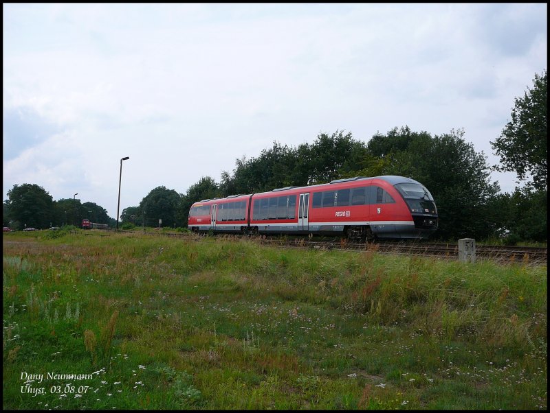 642 539 als RB 17780 nach Hoyerswerda kurz vor der EInfahrt in den Bahnhof Uhyst. Aufgenommen am 03.08.07.