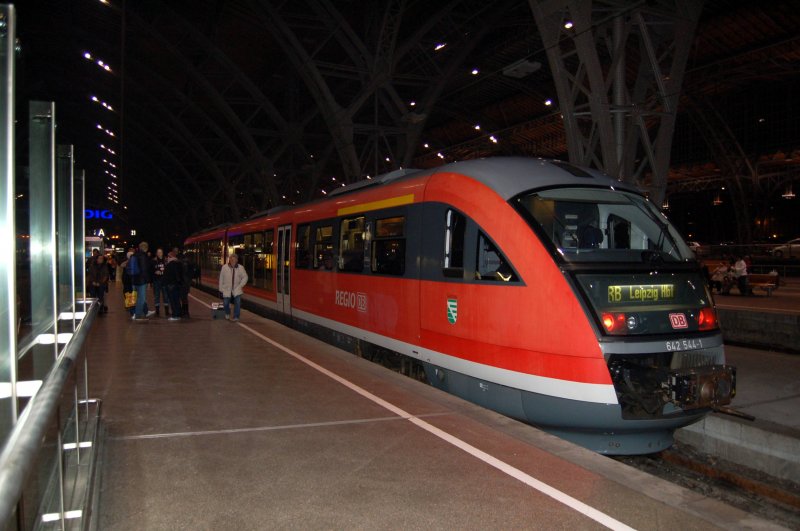 642 544 ist am 29.11.08 im Leipziger Hbf angekommen.