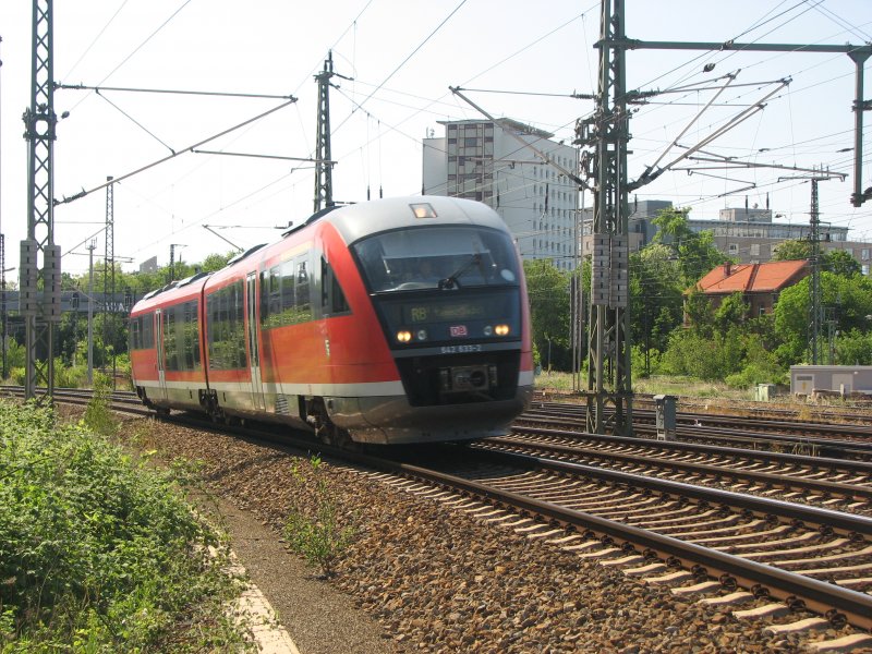 642 643-1 fhrt als Regionalbahn Richtung Kamenz(Sachs).18.05.07