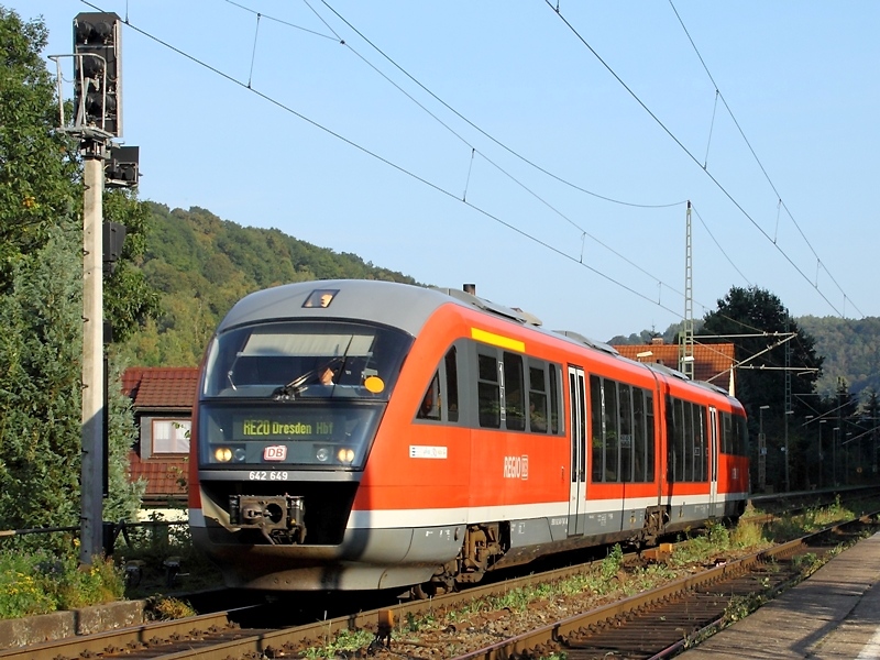 642 649/149 f�hrt am 19.9.2009 als RE 20  Wanderexpress Bohemica  aus Decin kommend durch Obervogelgesang nach Dresden Hbf.
