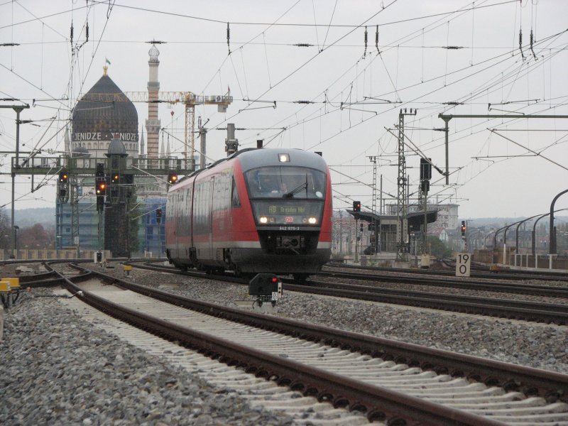 642 675-3 von Kamenz komment ist unterwegs zum Dresdner-HBF.28.10.07.