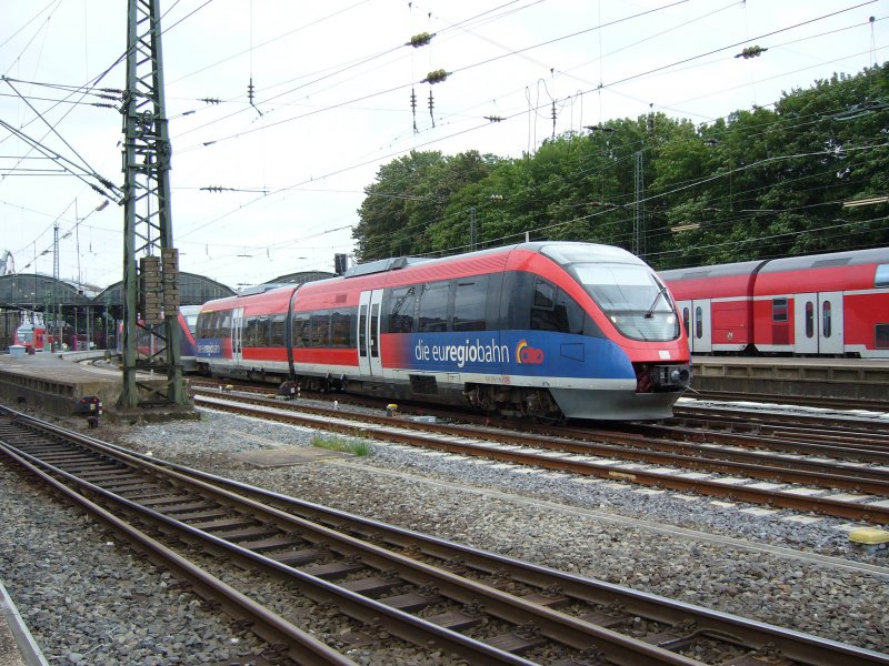 643 705-7 im HBf Aachen am 6-7-2007