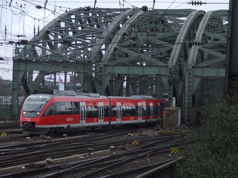 644 040 am 21.2.2009 in Kln Hbf