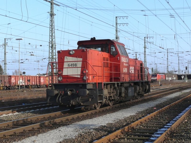 6498 von Railion bei der Durchfahrt in Emmerich am 31.1.2009