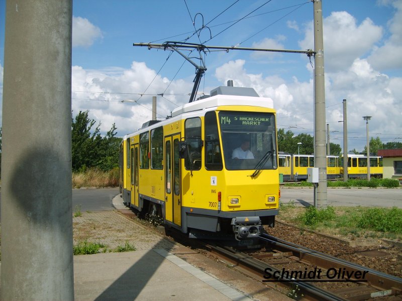 7007 nach S Hackescher Markt