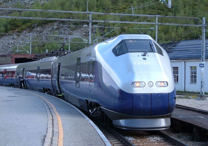 73 004 / 73 109 Bergen - Oslo am 14.06.2006 in Myrdal