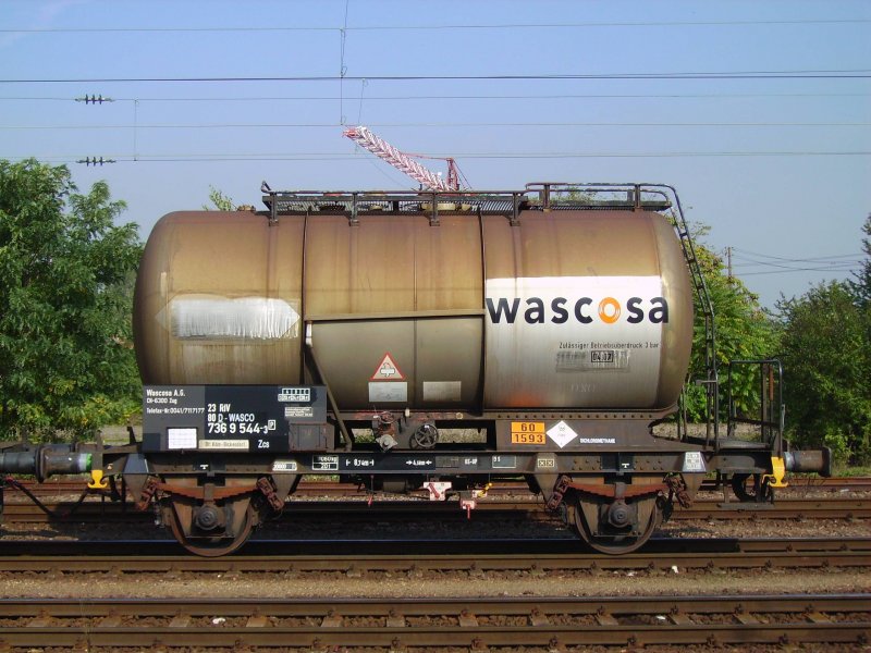 736 9 544-3 der Wascosa in Ludwigshafen Oggersheim.