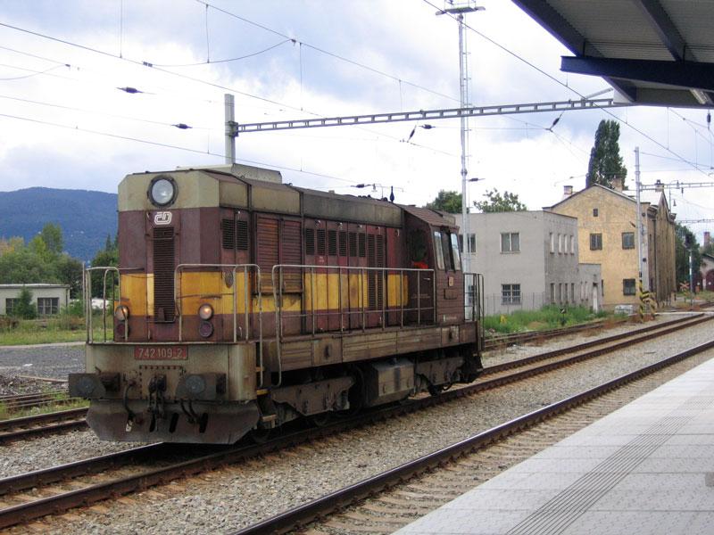 742 109  rangiert in Teplice v Cechach (Teplitz in Bhmen) - 17.09.2005
