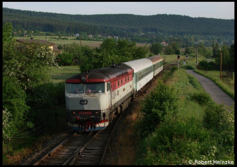 749 180-6 mit R 1242 nach Budweis in Bratkovice vom 21.05.2009 