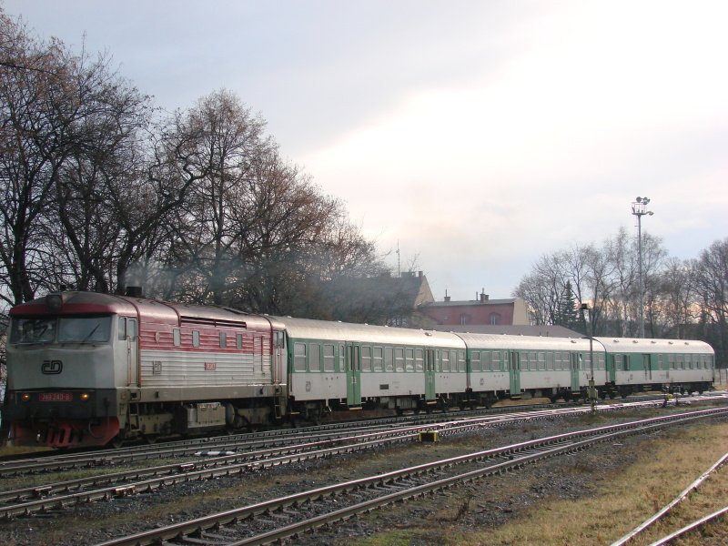 749 240-8 am 20.01.2008 mit Rychlik nach Usti nad Labem hl.n. in Ceska Lipa