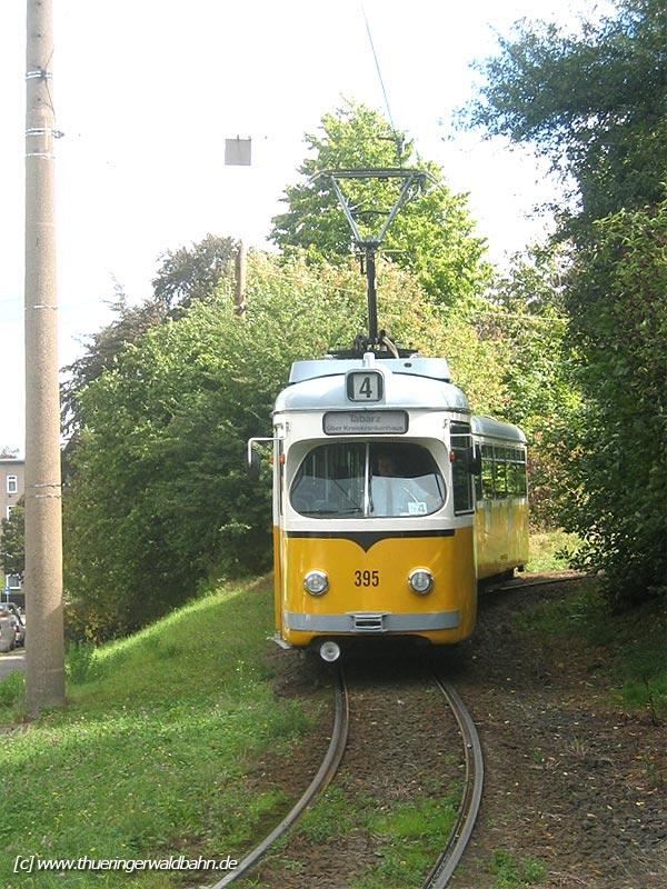 75 Jahre Thringerwaldbahn am 12.9.2004. Triebwagen 395 in der Wendeschleife am Hauptbahnhof