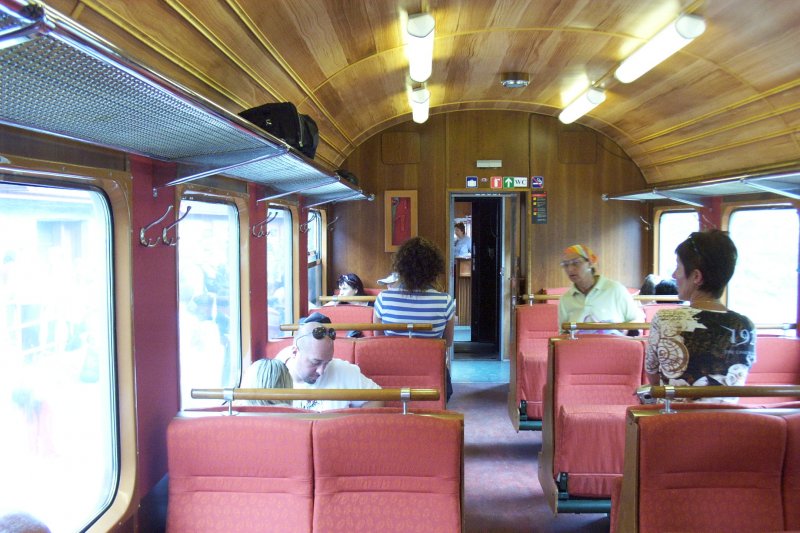 7.8.2007
Innenansicht der historischen Wagen der Museumsbahn