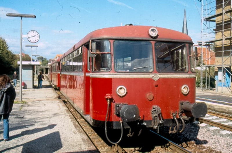 798 746, 998 250 und 798 622 am 29.09.2007 im Bahnhof Steinsfurt zum Plandampf 2007