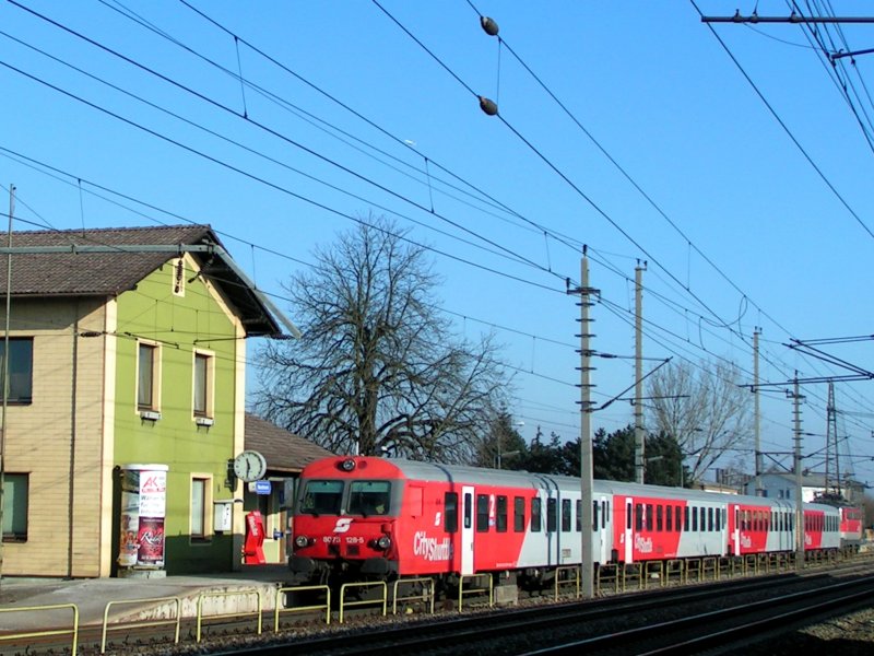 8073128-5 ist als REX5916 in den Bhf. Marchtrenk eingefahren; 090108