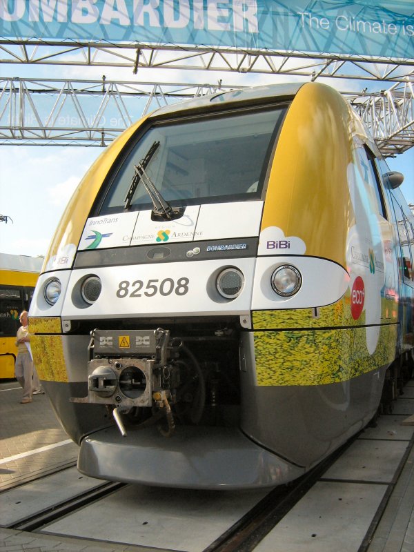 82 508 der SNCF (Bombardier) auf der Innotrans Berlin am 27. 9. 2008