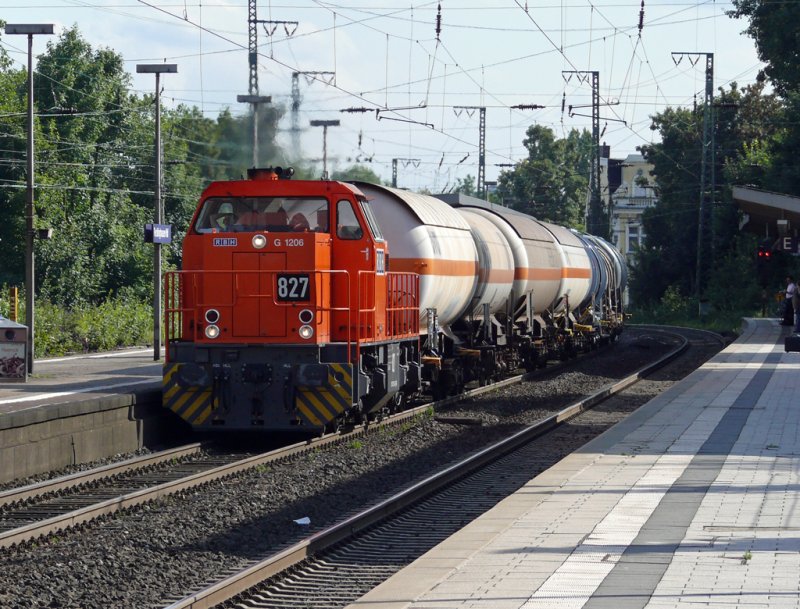 827 der RBH bei der Durchfahrt in Recklinghausen 28.7.2009