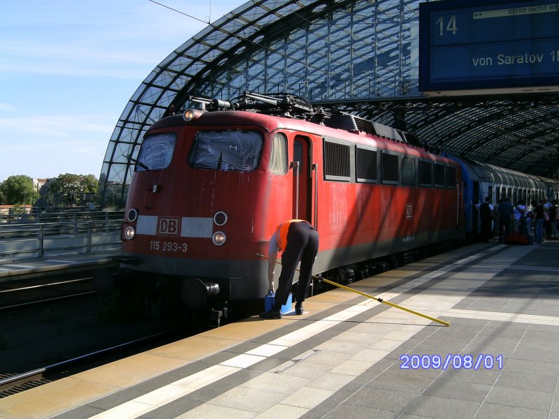 9180 6 115 293-3 D-DB brachte am 01.08.2009 den D 1248 von Saratov 1P nach Berlin Zoologischer Garten.
