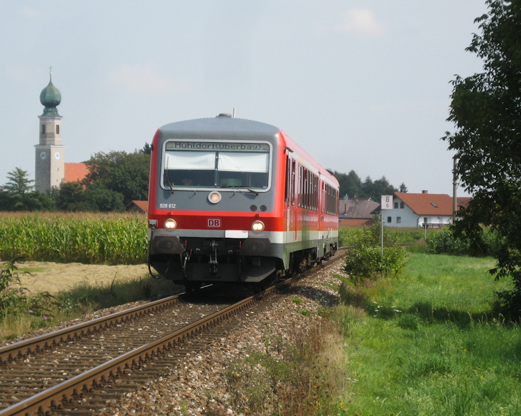 928 612 nach Mhldorf (Oberbay) am 28. August 2009 bei Heiligenstatt.
