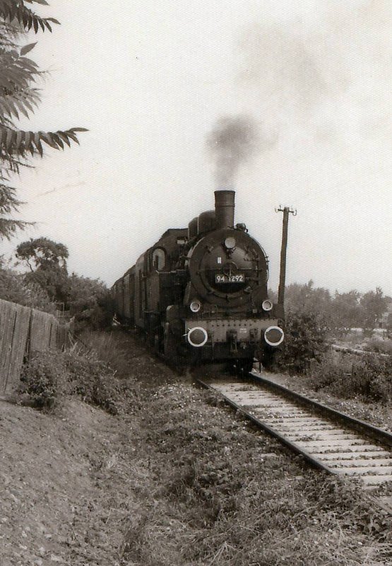 94 1292 auf dem Weg nach Erfurt-West bei Marbach, um 1985