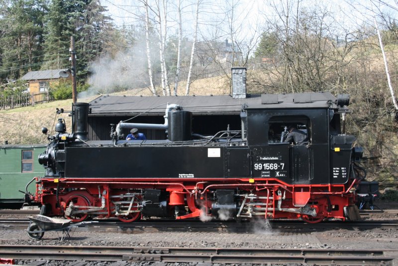 99 1568 beim Wasser nehmen in Jhstadt zum Osterdampf.